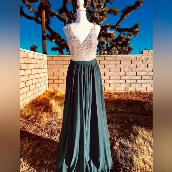 ROSEMORE Couture Prom Sheer Illusion Gown Flowing Long Draping Skirt! M - Picture 10 of 10